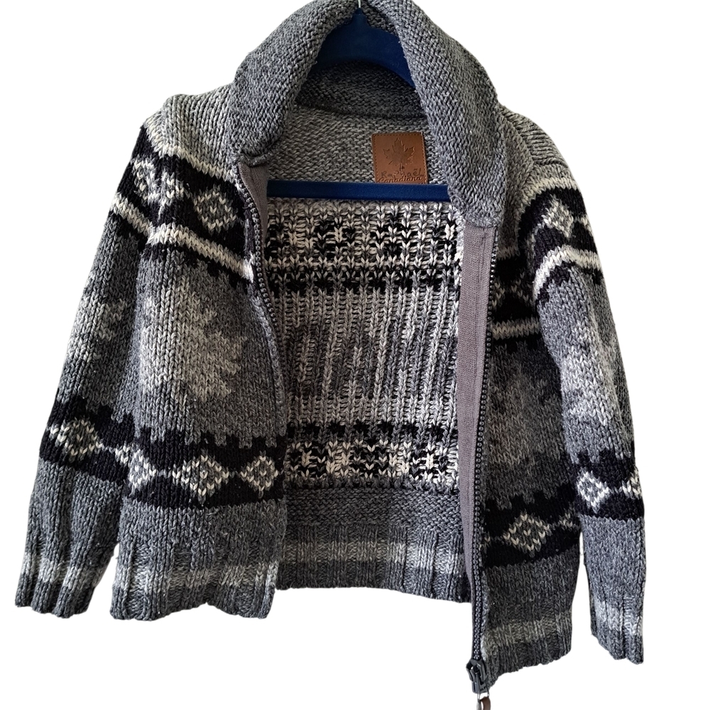 Canadiana Knit Zip Cardigan Sweater – Canada Graphic – Grey & Black – 3T - Picture 3 of 5